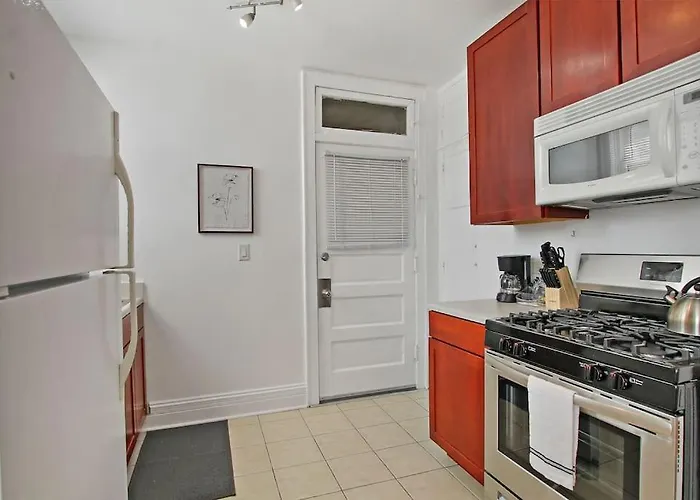 Ideal, Spacious & Furnished 1br - Cullom C2 * Chicago